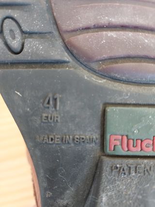 Zapatos Fluchos marrones talla 41