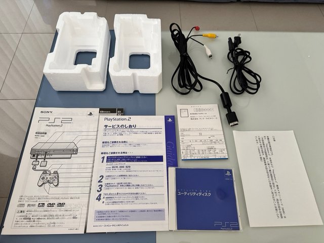 Sony PlayStation 2 PS2 SCPH - 10000 (B) Jap