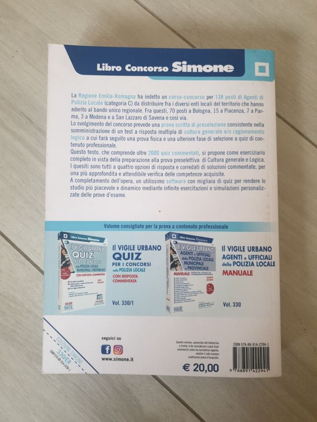 Libro concorso polizia