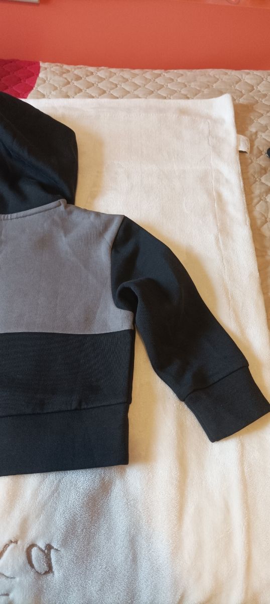 T 5-6 años Sudadera Adidas Lego