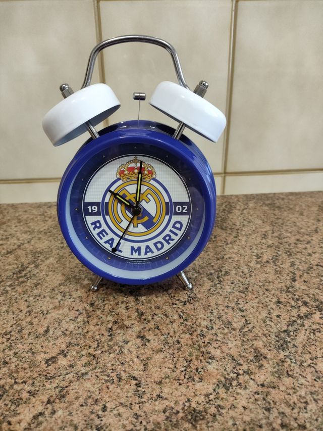 Reloj despertador del Real Madrid.
