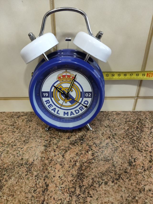Reloj despertador del Real Madrid.