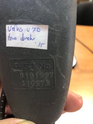 Enganche cinturon tra/der. volvo v70