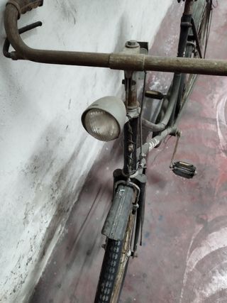 Bicicletta da restaurare freni a bacchetta
