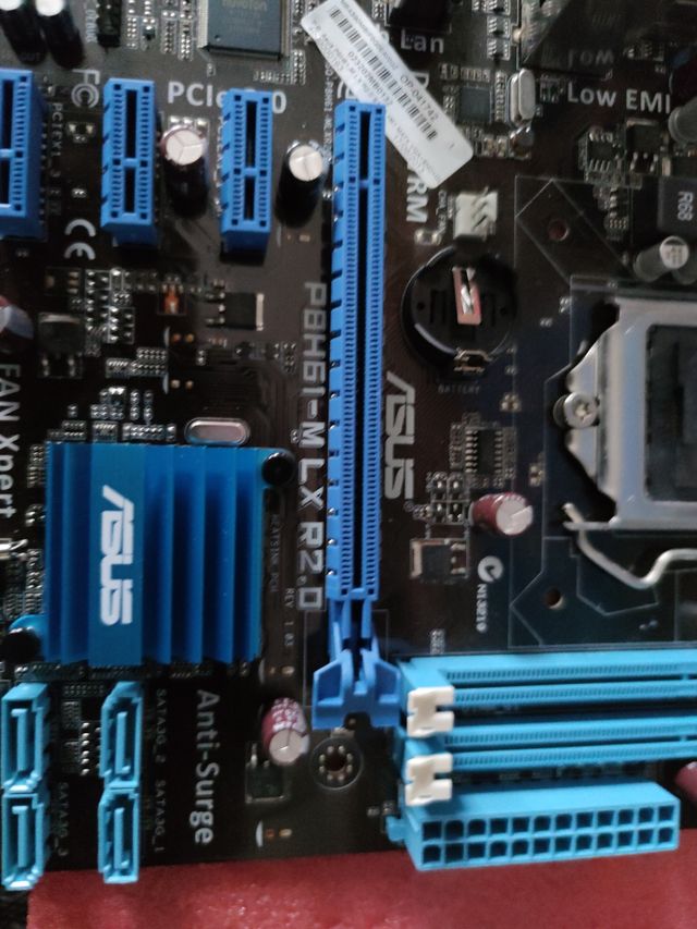 Placa base ASUS PBH61-M LX R2.0