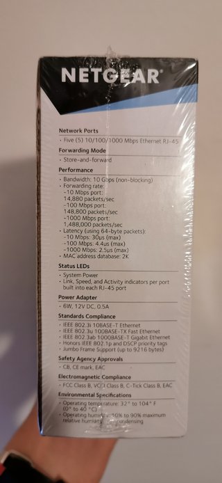 (Precintado) Switch de 5 puertos NetGear