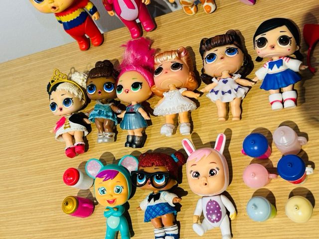 Lote LOL SURPRISE y BEBE LLORONES mas PETS de segunda mano por 40