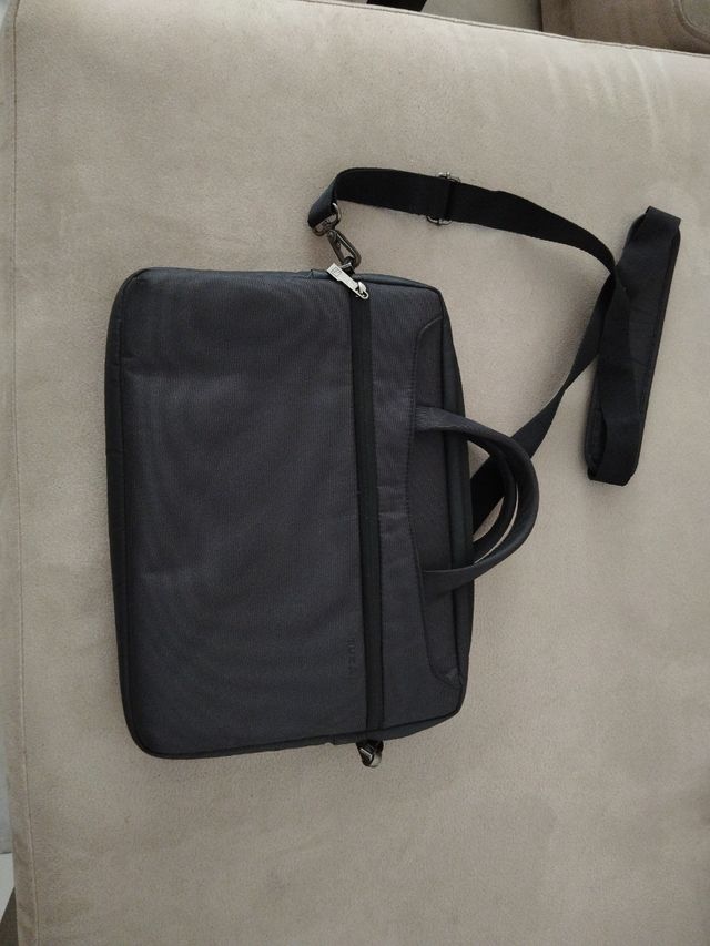 Maletín Tucano MacBook Air 13"