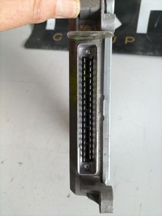 Centralita motor Renault  Ref : 7700867273