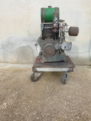 Vendo motor antiguo  rex