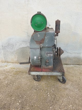 Vendo motor antiguo  rex