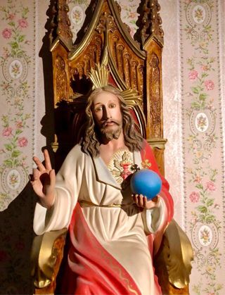 Escultura Olot Sagrado Corazón de Jesús grande.