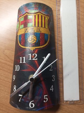 Reloj  escudo FC Barça pintado a mano en mini teja