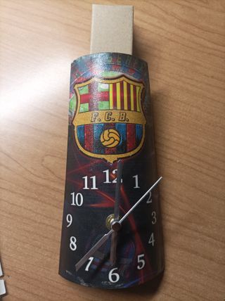 Reloj  escudo FC Barça pintado a mano en mini teja