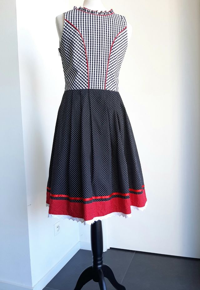 Vestido Tradicional Tirolés Birkhahn