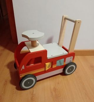 Correpasillos de madera