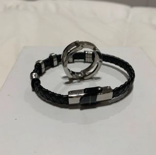 Conjunto de pulsera y anillo