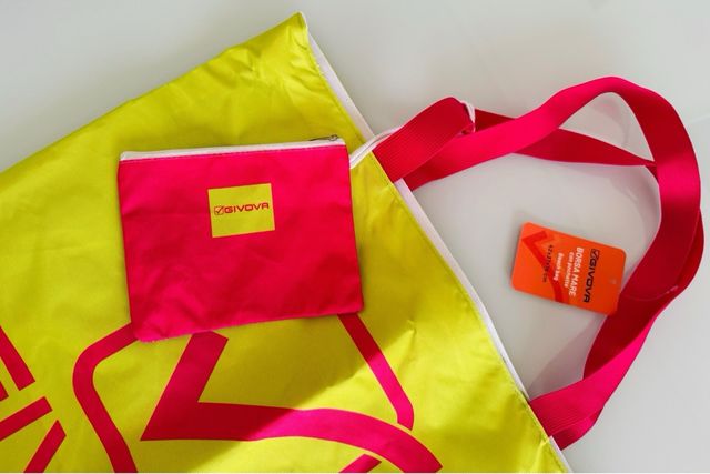 Borsa mare con pochette Givova