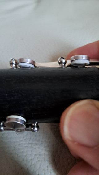 Fantástico Clarinete Buffet Crampon E13, de madera