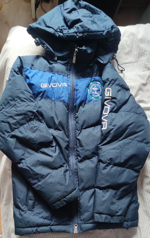 Abrigo de la escuela de fútbol Aluche