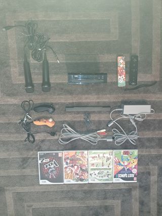 Consola Wii + 4 juegos
