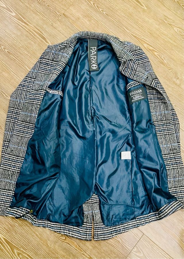 Park 8 - Trench Coat