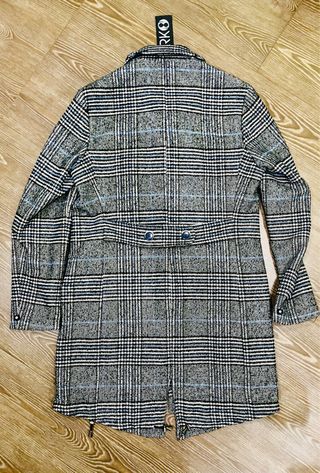 Park 8 - Trench Coat