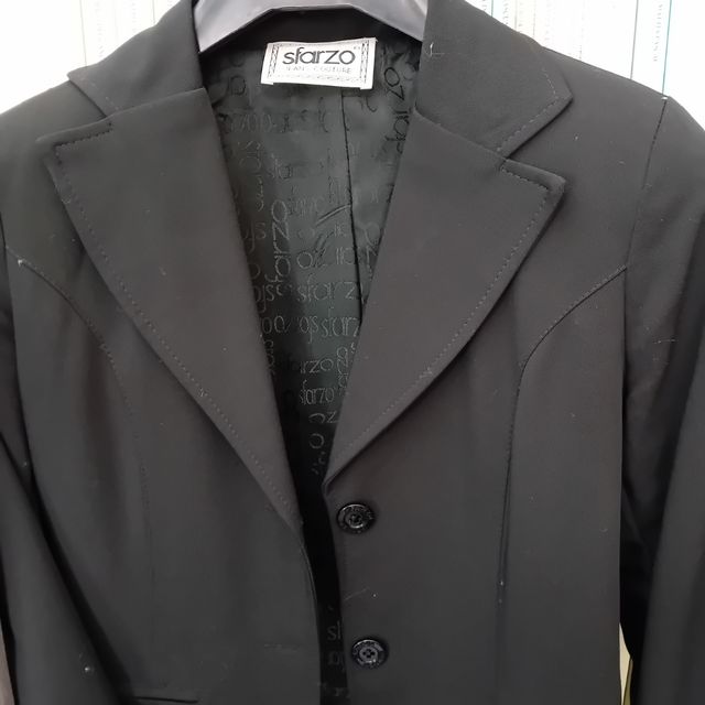 Due giacché donna al prezzo di una