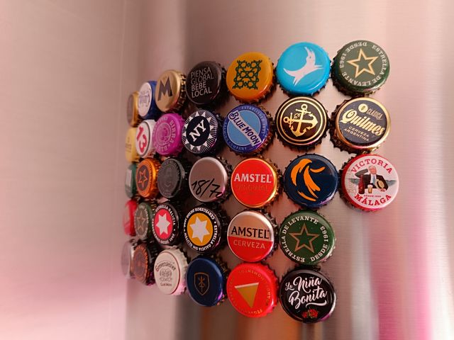 Imán chapa de cerveza belga Gouden Carolus