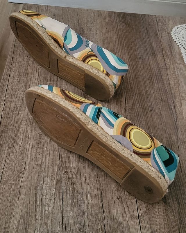 Alpargatas mujer Desigual T 39