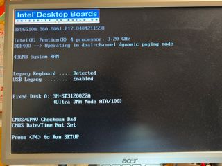 Caja Pentium 4 512K placa Intel E210882