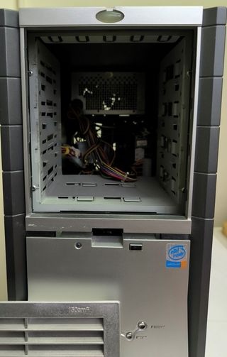 Caja Pentium 4 512K placa Intel E210882