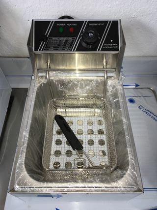 FREIDORA ELÉCTRICA 6 LTS / 2.5KW / DF81