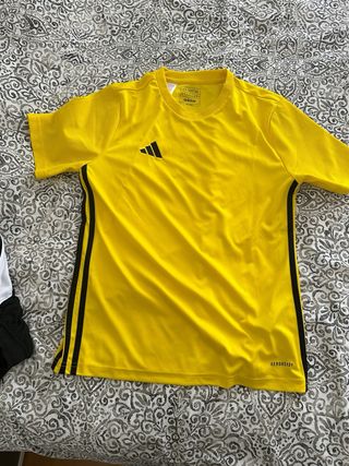 Se vende conjunto adidas