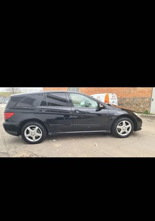 Mercedes-Benz Clase R 2010