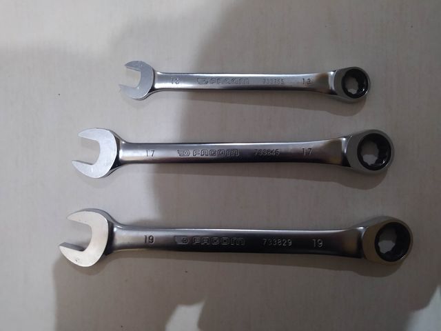 Llaves planas combinadas carraca FACOM.