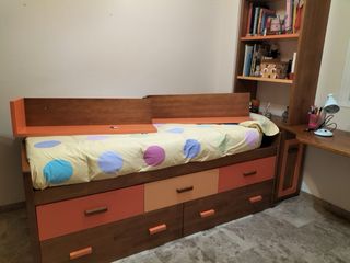 Estructura de cama con cajones