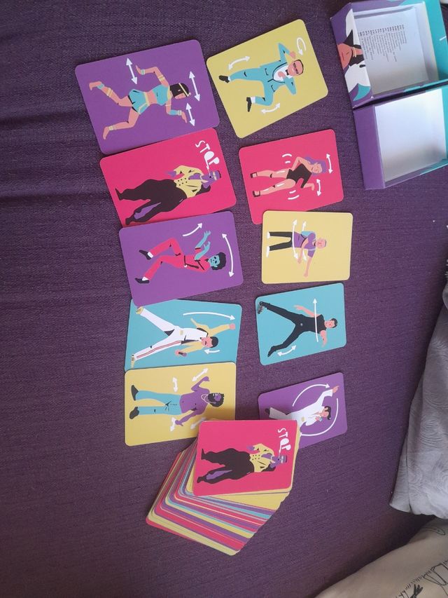 Dance moves juego de cartas