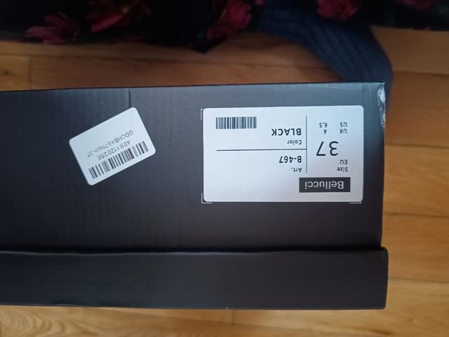 Botas de media caña negra