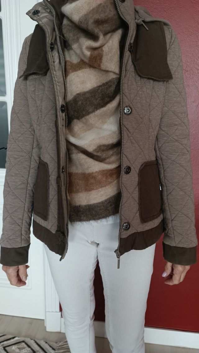 Chaqueta acolchada de Adolfo Dominguez