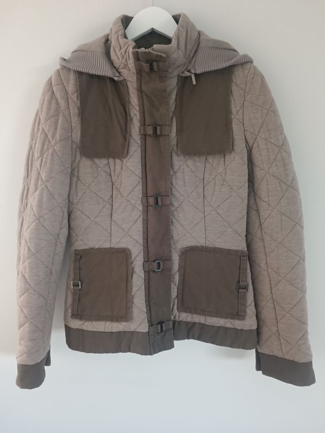 Chaqueta acolchada de Adolfo Dominguez