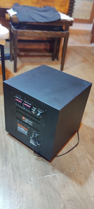 Subwoofer JBL Sub125