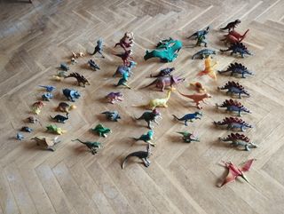 55 dinosaurios PVC, plástico, goma