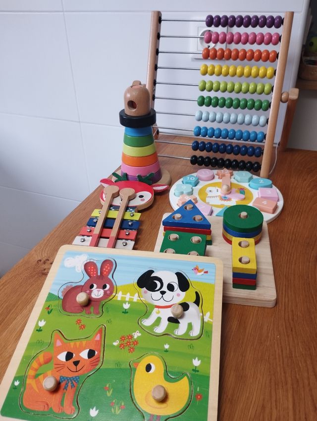 Lote juguetes de madera