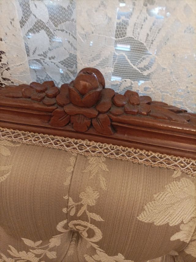 Conjunto de sofá más dos sillones