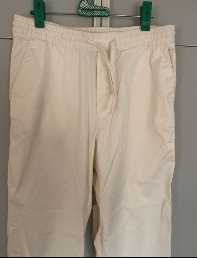Pantalones blancos anchos