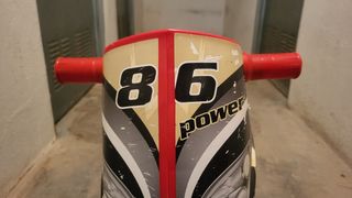 Moto corre pasillos Moltó