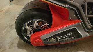 Moto corre pasillos Moltó