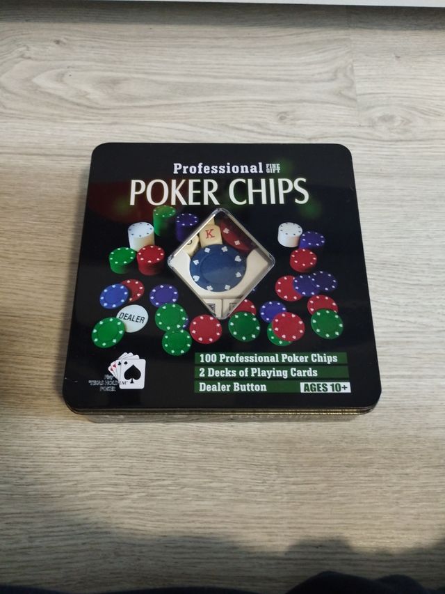 Professional poker chips