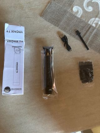 Rasoio elettrico con misure